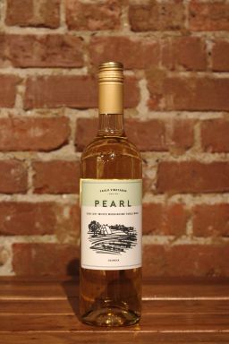 Logo for: Pearl - Semi Dry White Muscadine Wine